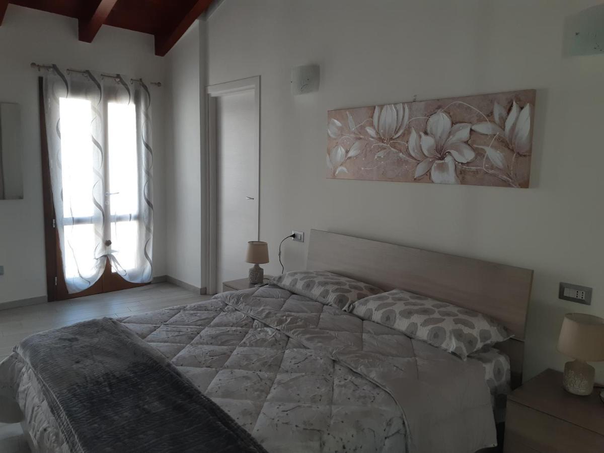 B&B La Genuina Guspini Exterior photo